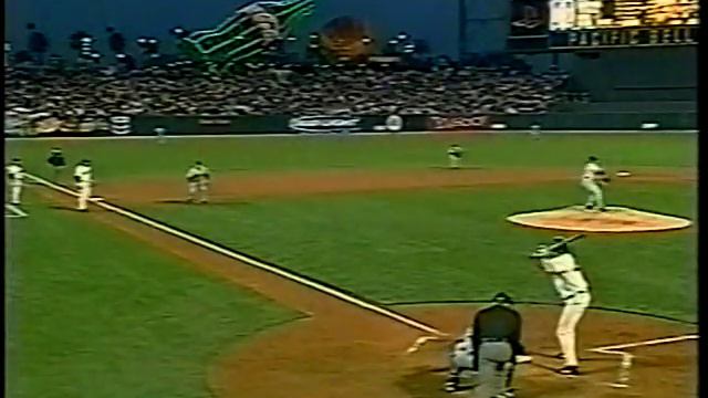 2003   MLB Highlights   May 15 смотреть онлайн