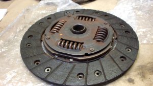 Обзор по сцеплению, состояние и мысли почему тарахтело.