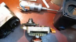 Бочковый перфоратор типа ХАМЕР, замена якоря.