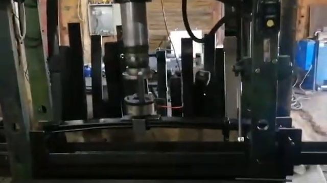 Усиленные параболические рессоры Hyundai Porter 2 смотреть онлайн