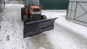 Отвал (снежный) с гидравлическим поворотом