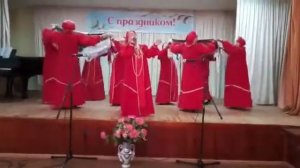 Крутись веретёнце.