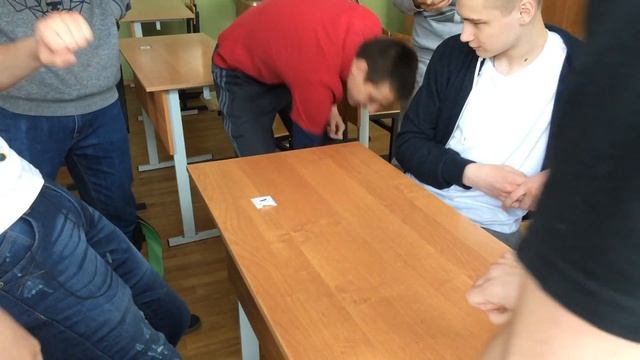 Пацыки играют в монетку смотреть онлайн