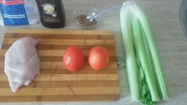 Салат из сельдерей смотреть онлайн