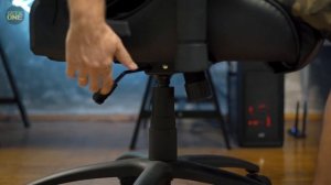 Игровое кресло без яркого дермантина: что в остатке? Cougar Armor Black