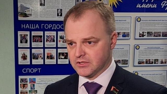 Денис Езерский