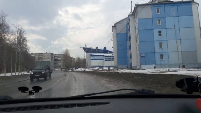Проезд через ☝️железнодорожный переезд.