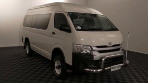 30145 - 2017 Toyota HiAce COMMUTER (4X4) 14 seat van