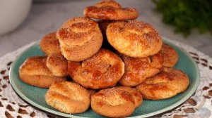 Воздушное тесто без добавления дрожжей.
БЕЗДРОЖЖЕВЫЕ КРЕНДЕЛЬКИ С КОРИЦЕЙ