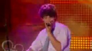 Jonas Brothers - Burning Up (Live At DC Games!!)