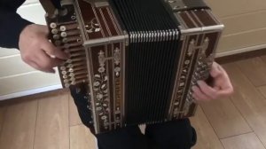 Как вам звучание гармони Мякушева Н.П.? Гармонь в Соль-диез, 8-ка в заём!