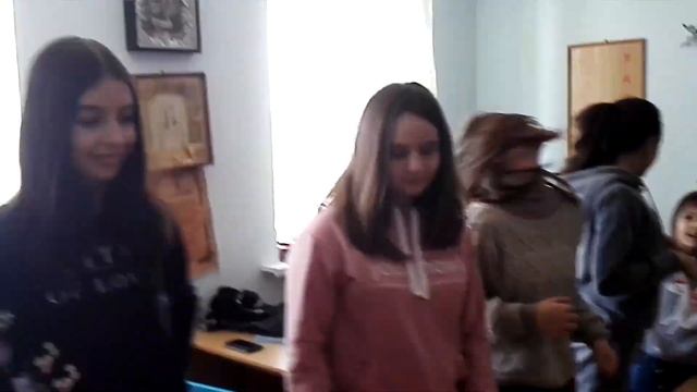 Пора отложить телефон и сделать зарядку. Челлендж № 4. смотреть онлайн