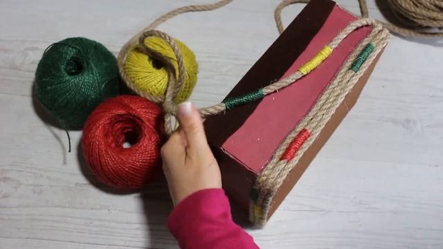 ♻НЕВЕРОЯТНАЯ КРАСОТА? НЕ ВЫБРАСЫВАЙ КАРТОННЫЕ КОРОБКИ В МУСОР!?✂КОРЗИНА-ОРГАНАЙЗЕР СВОИМИ РУКАМИ.? смотреть онлайн