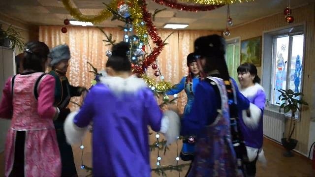 #Новогодний хоровод