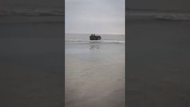 Лучший северный лодж Летняя Золотица смотреть онлайн