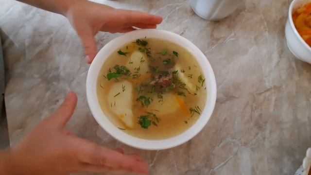 Купила мебель и посуду