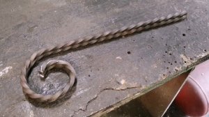 Кресло для релакса из профильной трубы