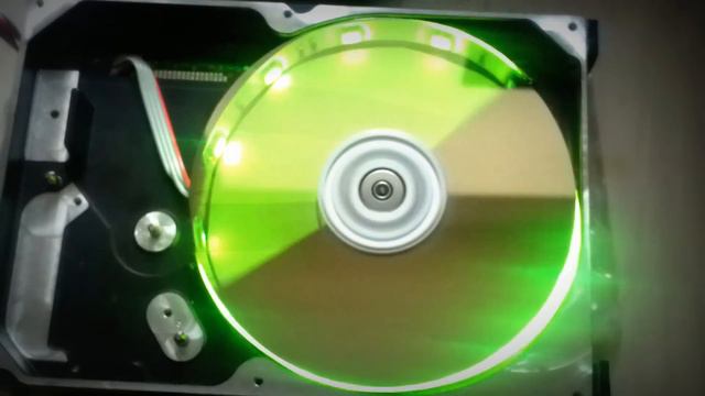 HDD Clock | dsPIC33 | 120Hz | Full Color RGB LED Strip смотреть онлайн