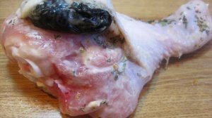 Куриные ножки с черносливом