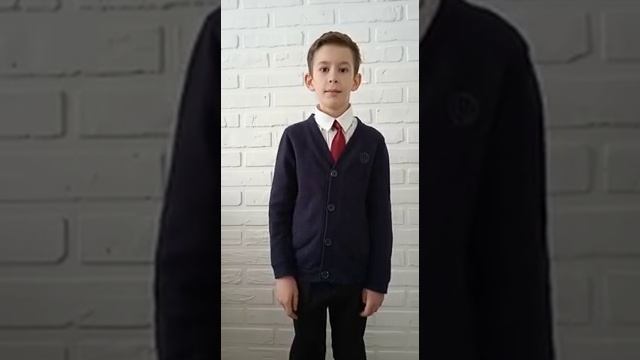 Андрей Усачёв Русский дом , исполняет Валяев Дмитрий.mp4 смотреть онлайн