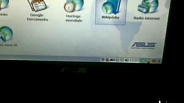 Asus EEE PC 4G 701 Black смотреть онлайн