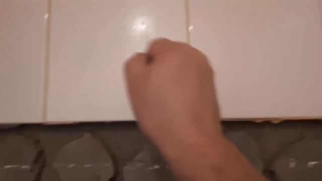 Горе - плиточник 2 часть .Как не надо клеить плитку. Вскрытие покажет. смотреть онлайн