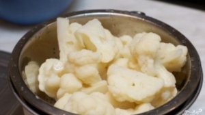 Жареная цветная капуста с яйцом