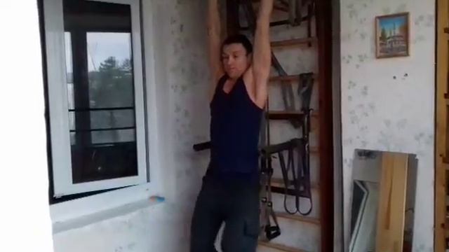 После замены тазобедренного сустава. 5-я неделя. смотреть онлайн