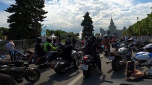 Московский Мотофестиваль 2024 колонна обрезок