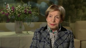 Поздравления с юбилеем принимает Зоя Богуславская