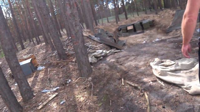 ПОЕЗДКА В ИЗЮМ ХАРЬКОВСКАЯ ОБЛАСТЬ НА БРОШЕННЫЕ ПОЗИЦИИ РУССКИХ!!! ЧАСТЬ 1 смотреть онлайн