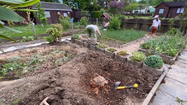 Купили ещё одну дачу/ Весь день на даче/ Посадили всего/ Грилим на даче/ Слелала 5 цифр сразу смотреть онлайн