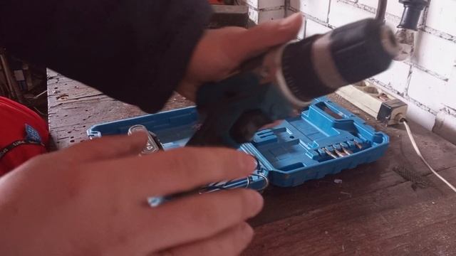 Опыт использования шуруповерта ВАРЯГ. смотреть онлайн