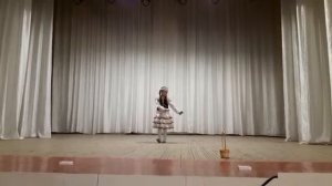 Башкирский лирический танец,,У ручья" Валишина Риана.