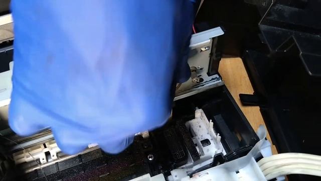 Ошибка замятия бумаги в принтере Epson, замена двигателя каретки смотреть онлайн