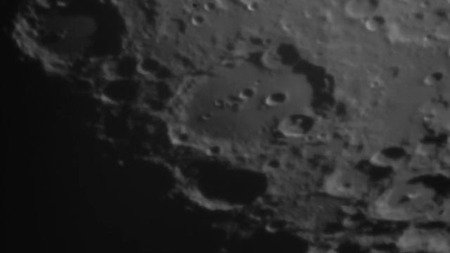 Cratère Clavius смотреть онлайн