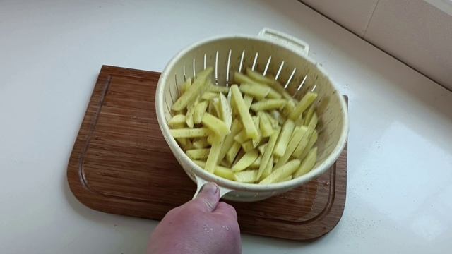 Ай да КаРтОшИчКа. Fried potatoes in RUSSIAN. Пожалуй самая вкусная жареная картошка!