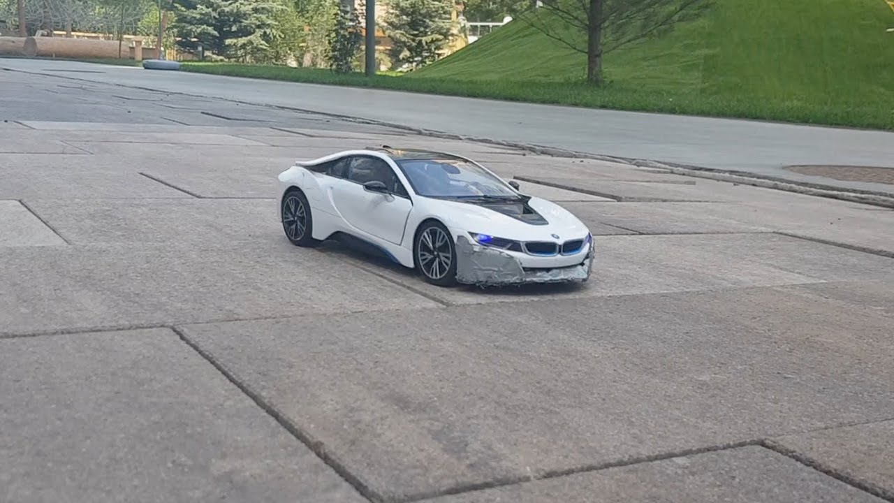 Проехали по двору микрорайона Скандис ( Scandis ) на авто || Закрытый двор без авто. смотреть онлайн