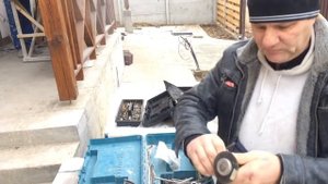 Обрезка пластиковой трубы изнутри