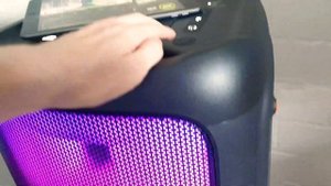 [JBL Partybox] How to turn OFF/ON the STROBE LIGHTS (JBL Partybox 100, 200, 300, 1000)