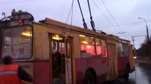 Слет штанги у троллейбуса ЗИУ 682Г г Тольятти