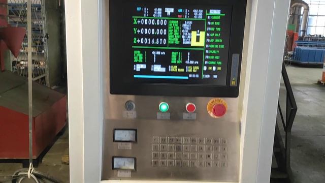 Электроэрозионный копировально-прошивной станок.