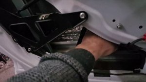 LADA KALINA disassembly of the driver 's door and repair - LADA KALINA ремонт и разборка двери