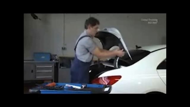 Replacing the rear view camera Mercedes-Benz CLA-Class смотреть онлайн