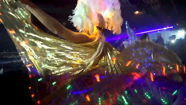 Ольга Робкая и её Великолепное "Шоу Варьете " в кафе Азия Плюс смотреть онлайн