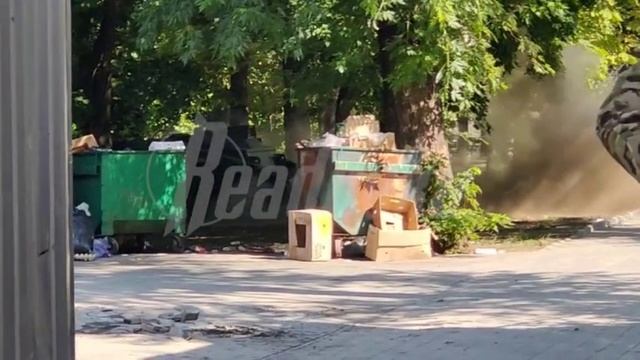 Весь центр Донецка завален «лепестками» — в городе работает робот для разминирования «Уран-6»