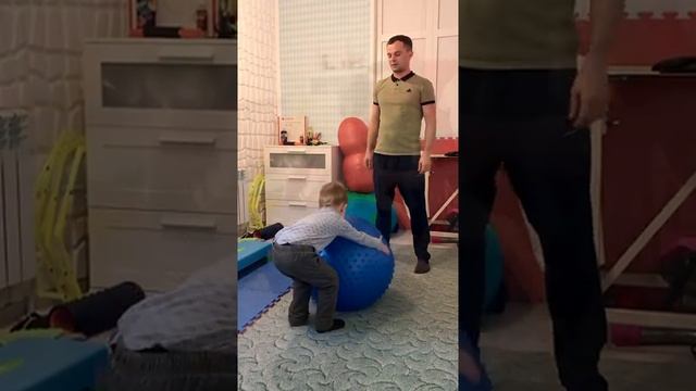 Лфк аутизм ?⚽️. Пробное занятие. #аутизм #аутист #особенныйребенок #яаутист