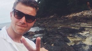 КТО ЖЕНА И ЕСТЬ ЛИ ДЕТИ У АРСЕНИЯ РОБАКА? АКТЕР СЕРИАЛА ГОРЯЧАЯ ТОЧКА 2 СЕЗОН (2021)