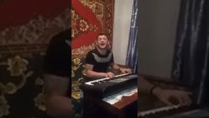 Цыган Забар поёт   под окном всю ночь стоял