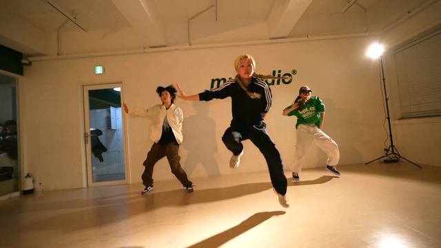 KAI - Rover  Nova Choreography